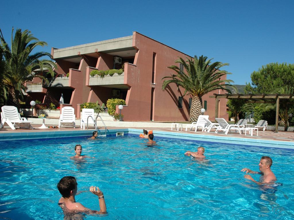 Residence Maricampo Marina di Campo Ruang foto